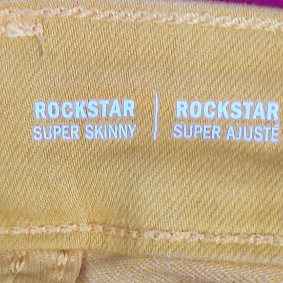 Old Navy Rockstar Mr Rock Summer Squash super skinny yellow Woman's size 0 - Picture 6 of 9